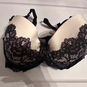 Victoria secret Lighty lined Demi dream angels